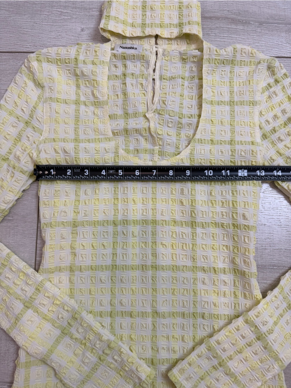 Nanushka Textured Checkerboard Mock Neck Top Size Small - Picture 4 of 7